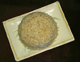 Order F8. Brown Rice food online from 88 Chinese & Sushi Sherman Oaks store, Van Nuys on bringmethat.com