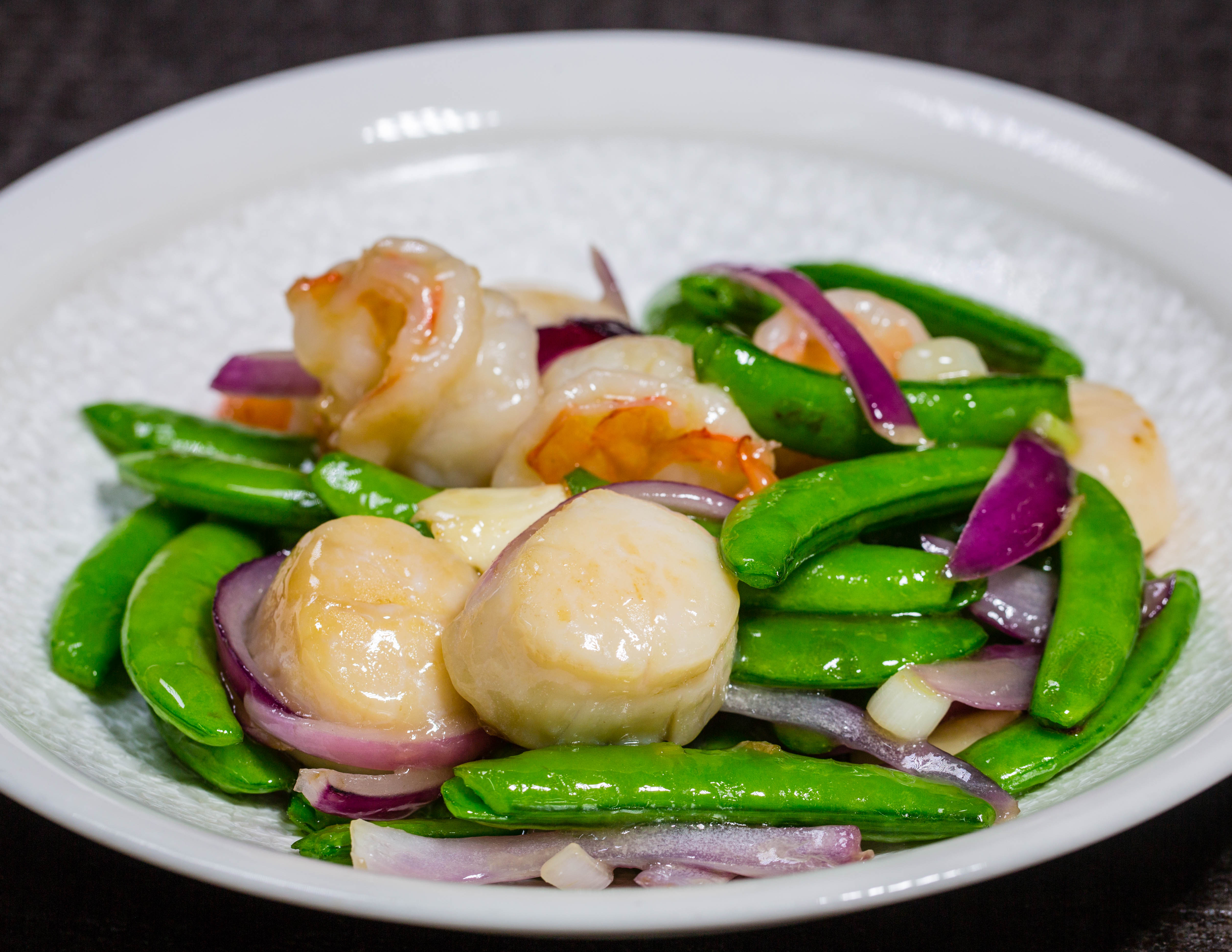 Order Scallop And Shrimp 油泡带子虾球 food online from August Gatherings store, New York on bringmethat.com