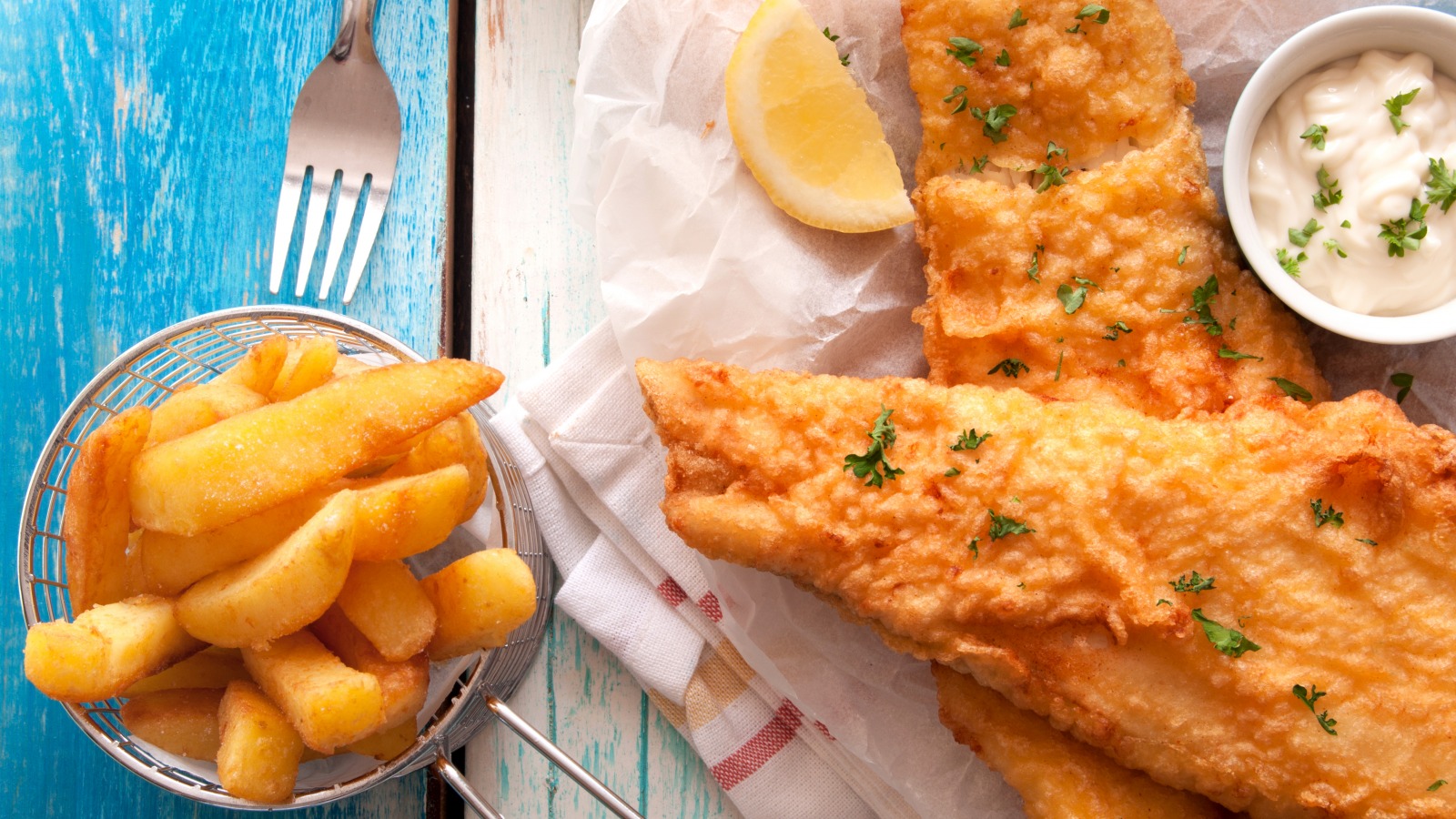 Order Fish and Chips food online from Chifrijo store, Ansonia on bringmethat.com