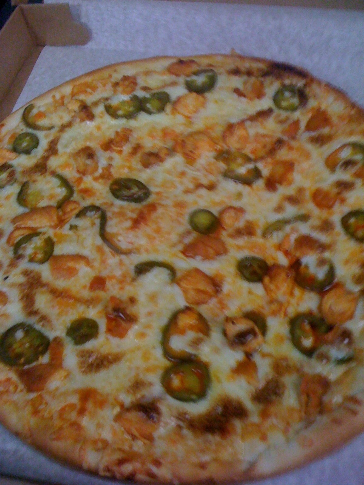 Order The Buffalo Chicken Pizza food online from Davids Pizza store, Quincy on bringmethat.com