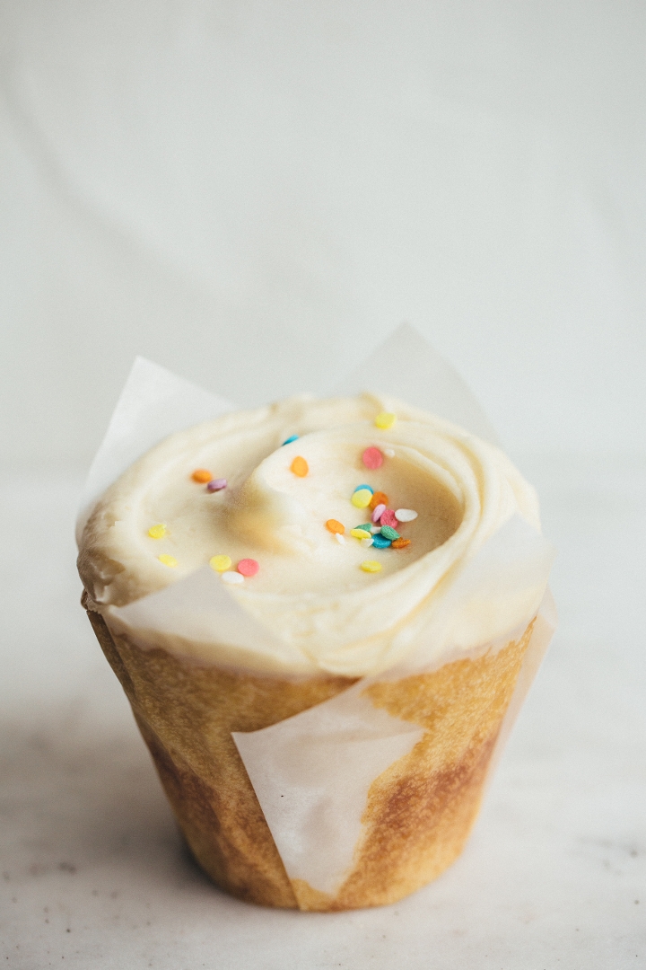 Order Vanilla Vanilla Cupcake food online from Baked & Wired store, Washington on bringmethat.com