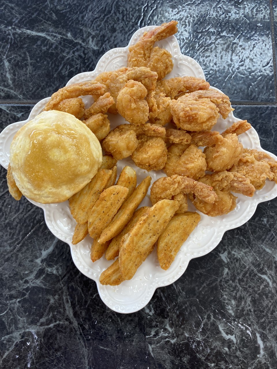 Order 20pc Shrimp Meal Deal food online from Krispy Krunchy Chicken store, Carbondale on bringmethat.com