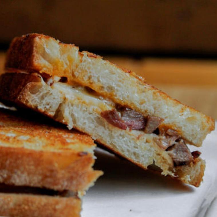 Order Cattleman's Grilled Cheese food online from Dallas Grilled Cheese Co store, Dallas on bringmethat.com