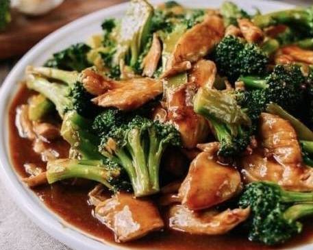 Order Chicken with Broccoli food online from Lucky Buddha store, Atlanta on bringmethat.com