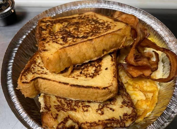 Order 2 French Toast food online from Tepe Kitchen store, White Plains on bringmethat.com