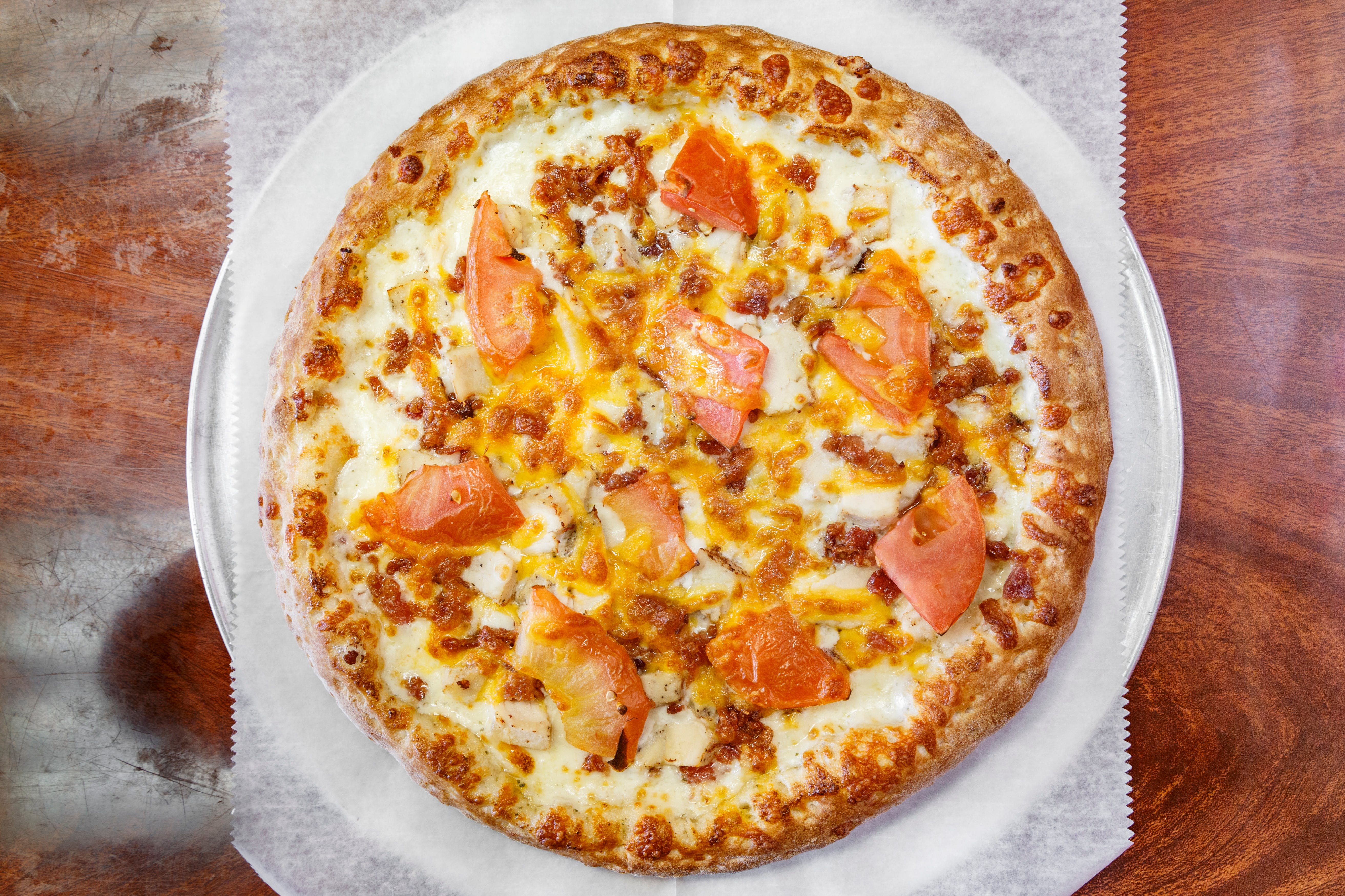 Order Ranchero Chicken Pizza - Small 10" (4 Slices) food online from Peppercini Italian Restaurant & Lounge store, Mc Kees Rocks on bringmethat.com