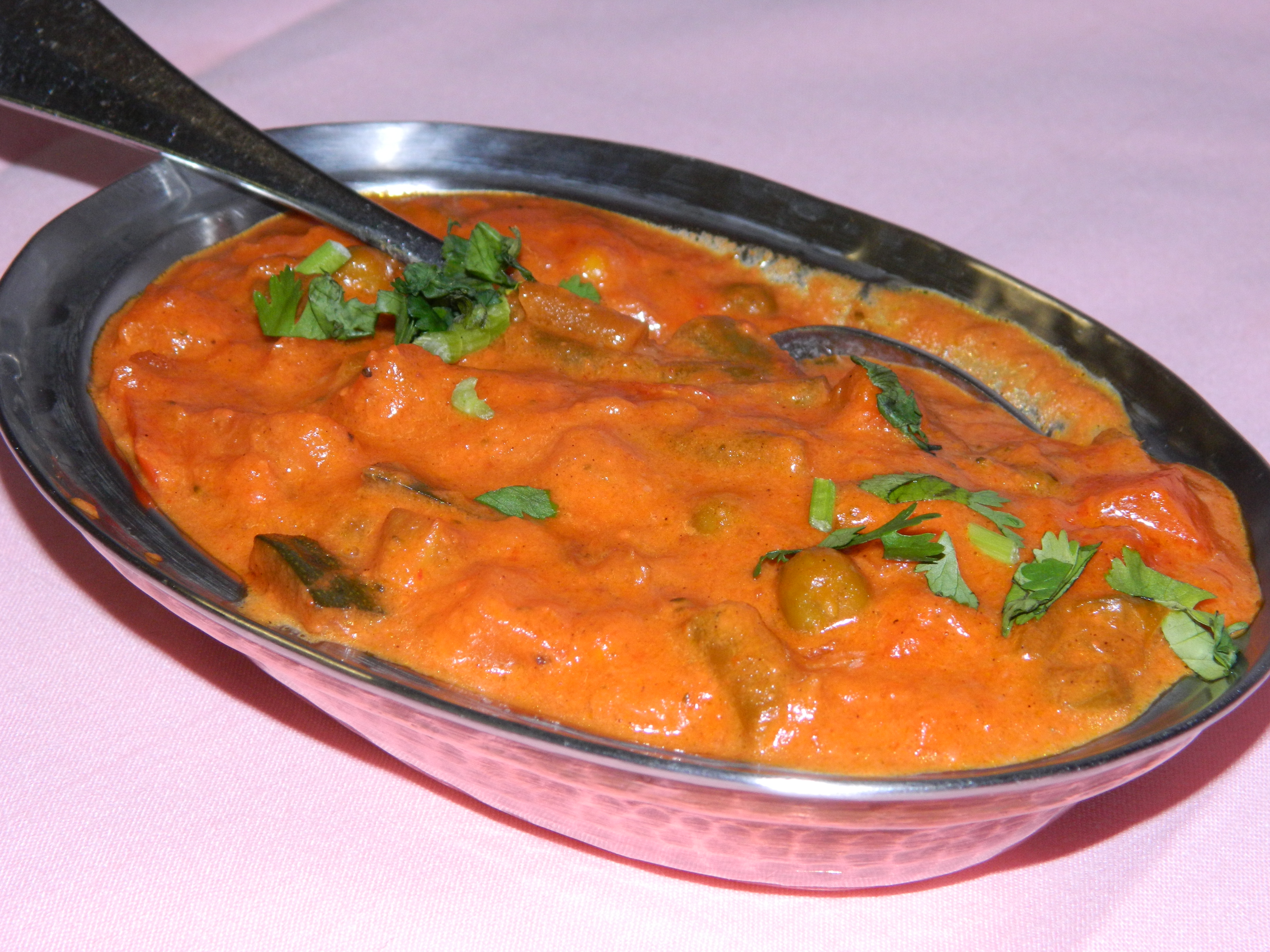 Order Fish Tikka Masala food online from Mughal Palace store, Valhalla on bringmethat.com