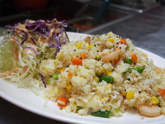 Order K-38. Shrimp Fried Rice (새우볶음밥/虾仁炒饭) food online from Restaurant Namsan store, Los Angeles on bringmethat.com