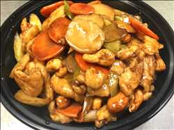 Order Cashew Chicken food online from Wok One store, Meadows Place on bringmethat.com