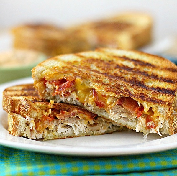 Order Chipotle Chicken Panini food online from Tutto Bene store, Beverly Hills on bringmethat.com