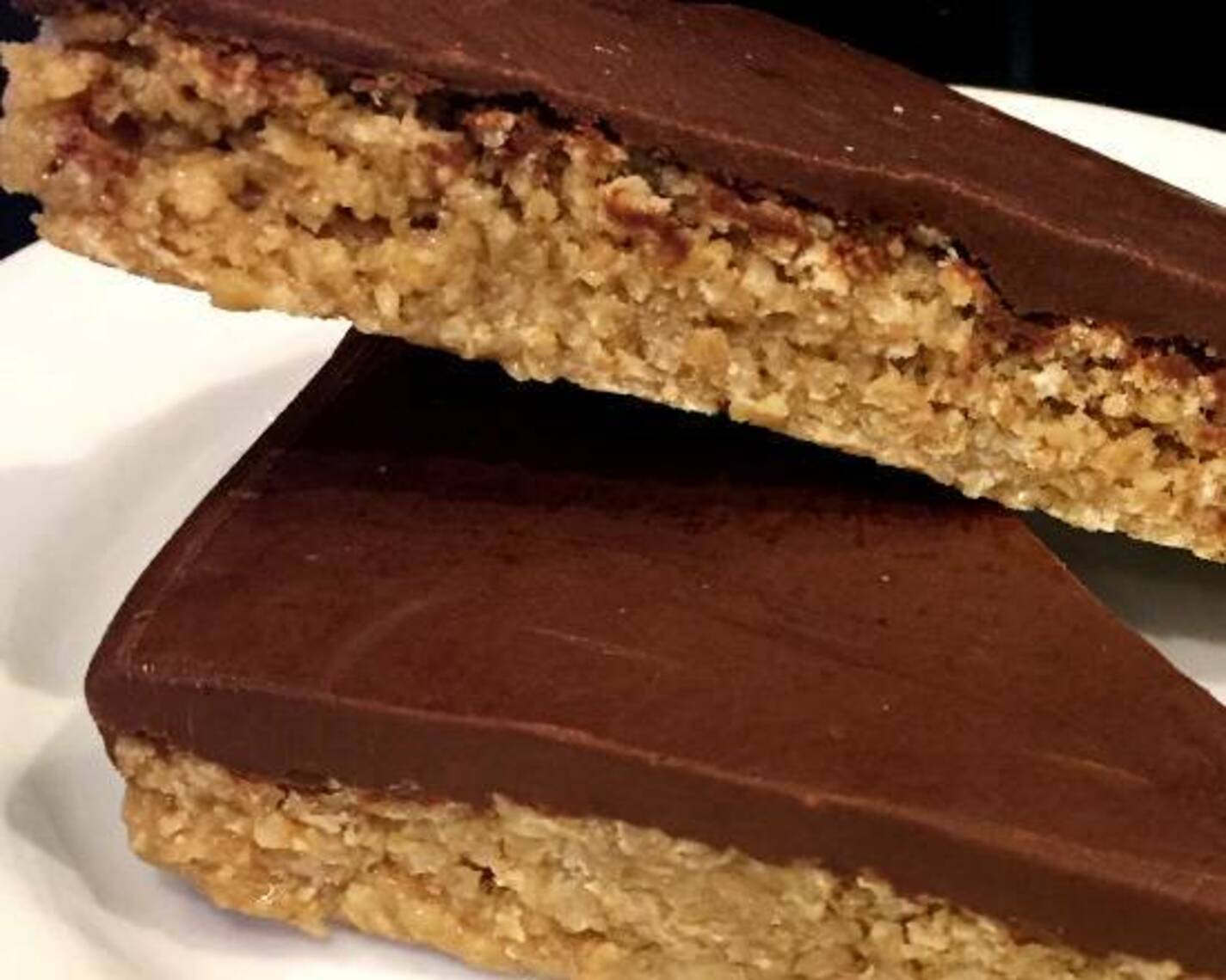 Order Peanut Butter Chocolate Oatmeal Bar food online from Flancers store, Mesa on bringmethat.com
