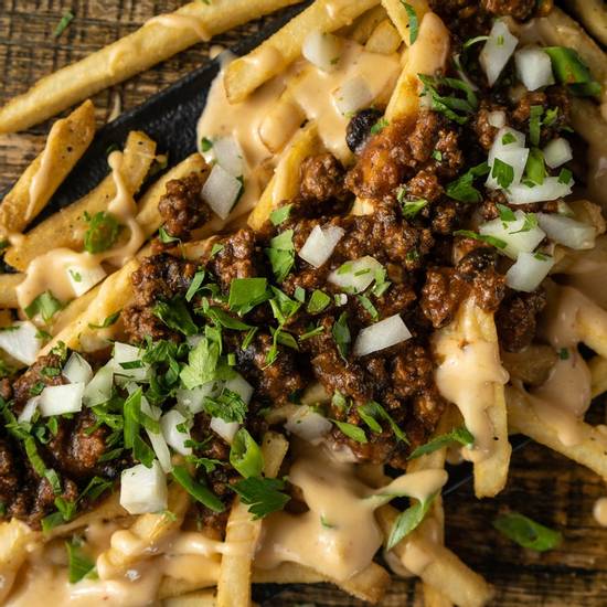 Order Chili Cheese Fries (Half-Order) food online from Macs & Stacks store, Oakbrook on bringmethat.com