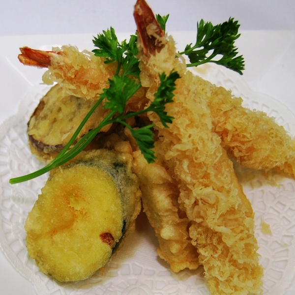 Order Starter Shrimp and Vegetable Tempura  food online from Irashai Sushi and Teriyaki store, Boston on bringmethat.com