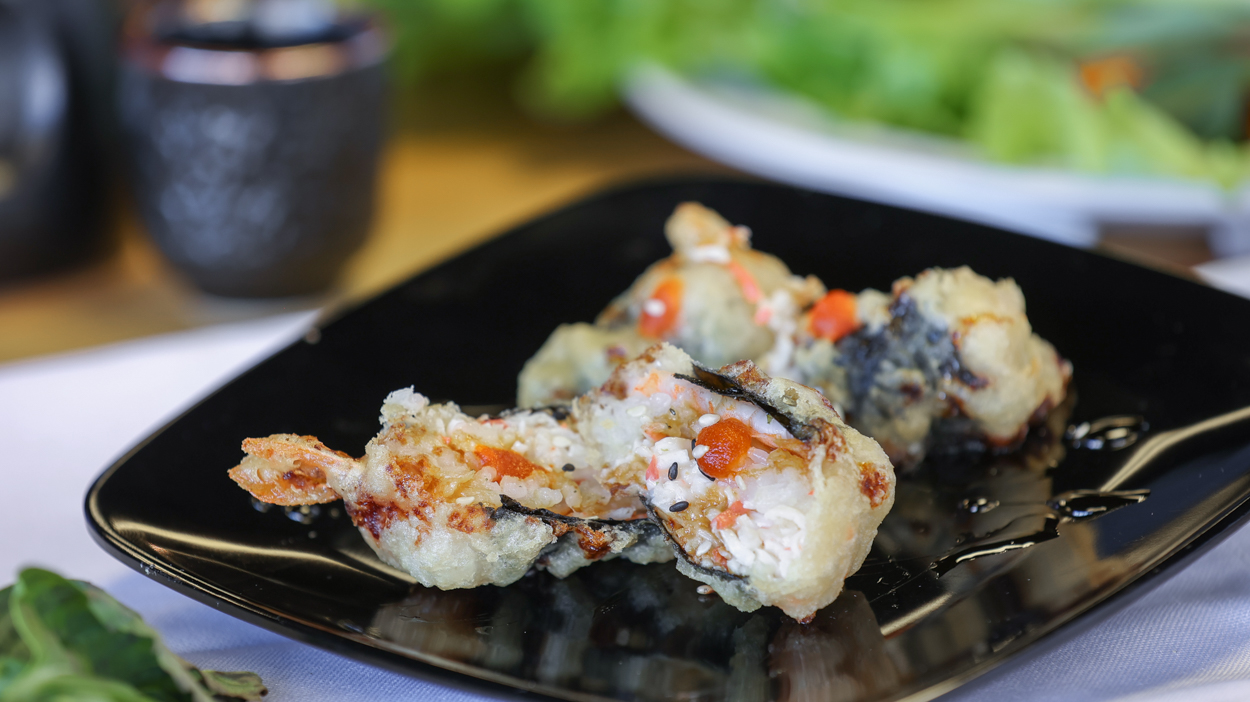 Order Upside Down Shrimp Tempura food online from Pho Cafe Hong Kong Diner store, Reno on bringmethat.com