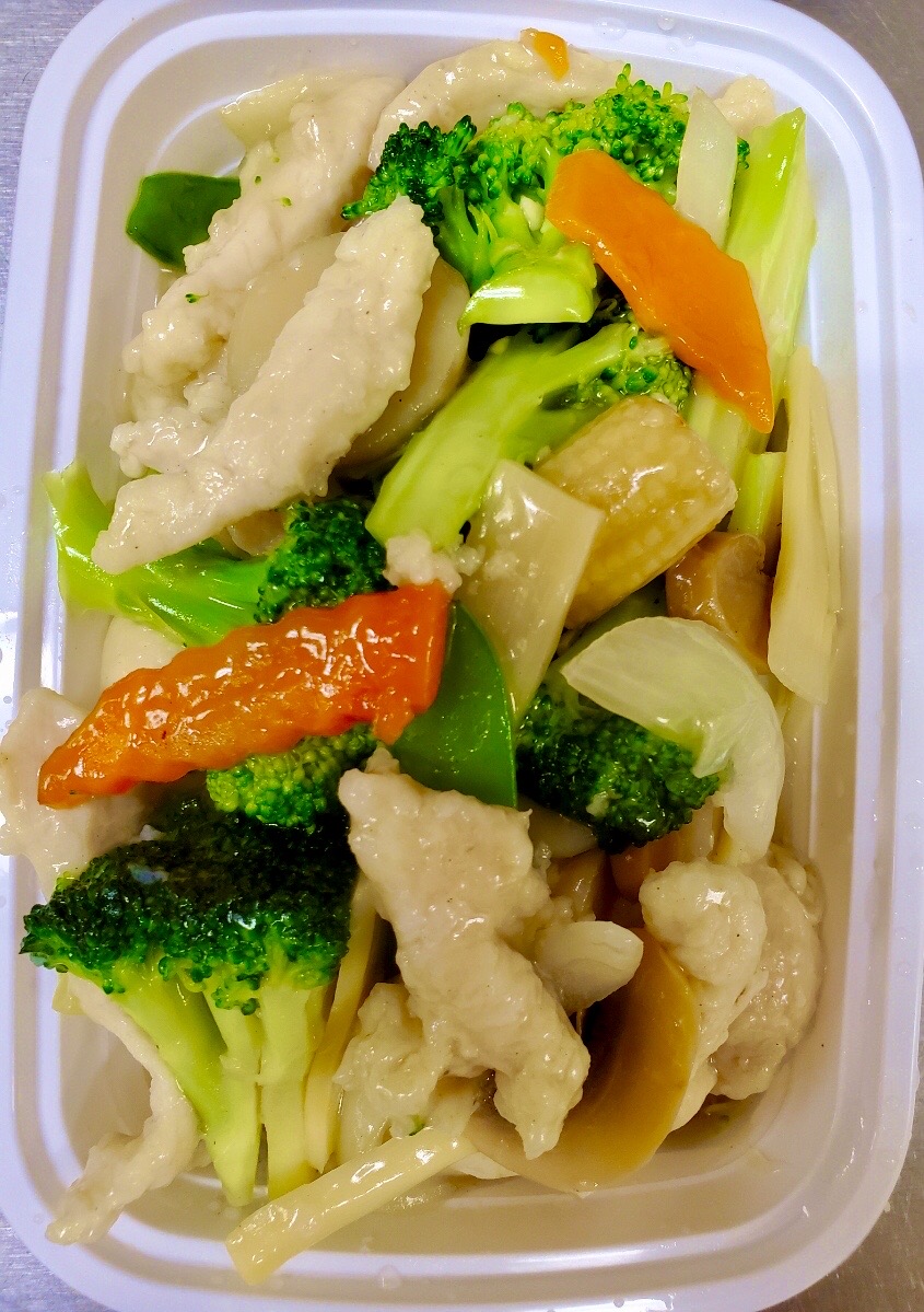 Order Broccoli Chicken food online from Taste Of China store, Naperville on bringmethat.com