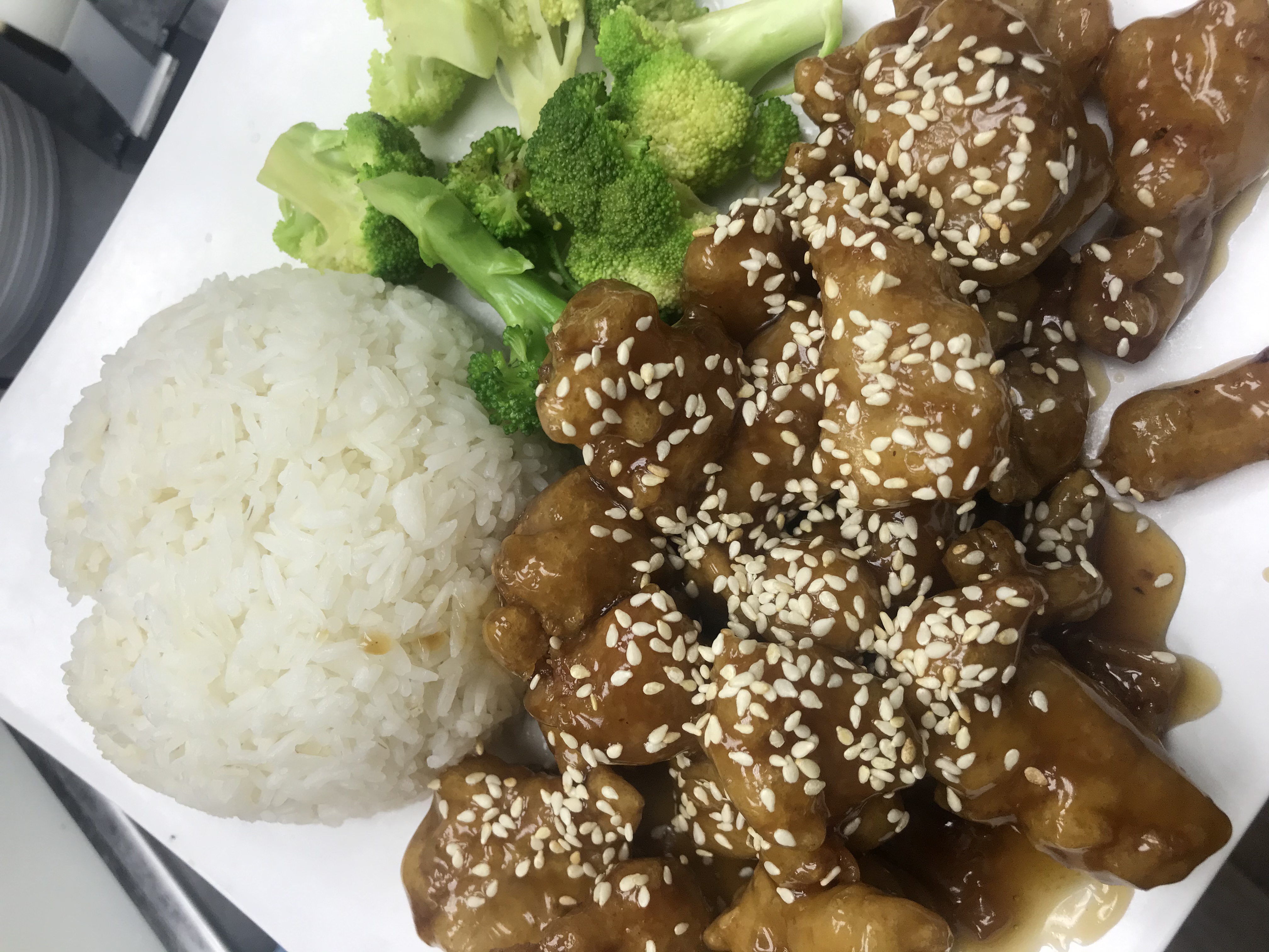 Order R4. Sesame Chicken food online from Pho Beef Noodle & Grill store, Lewisville on bringmethat.com