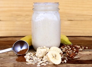Order Oat-Chata Smoothie food online from Dulce Vida Juice Bar store, Hanover Park on bringmethat.com