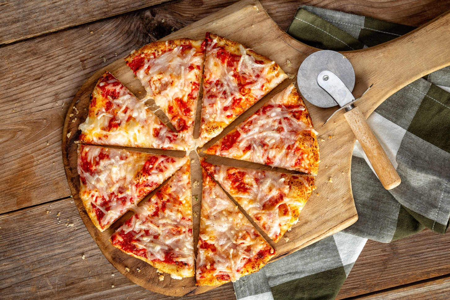 Order Vegan Cheese Pizza food online from Uno Pizzeria store, Tilton on bringmethat.com