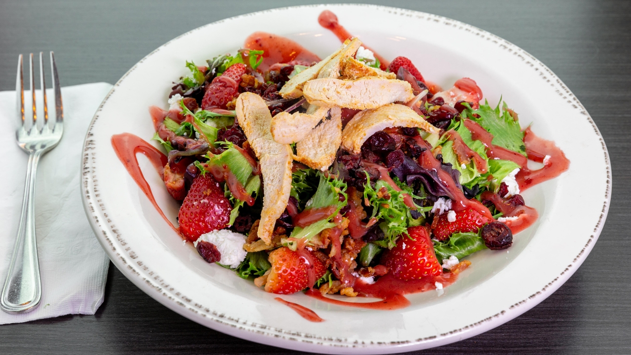 Order Georgia's Berry Good Salad food online from Billy Downtown Diner store, Easton on bringmethat.com
