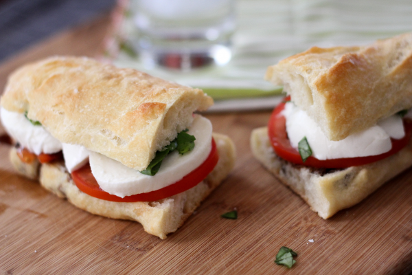 Order 7" Caprese Sandwich food online from Ametis Pizza store, Clifton on bringmethat.com