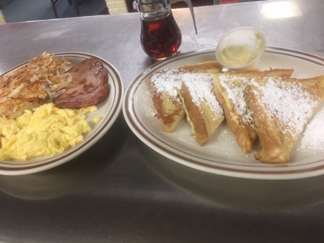 Order French Toast Breakfast food online from Boulevard Diner store, Bartlesville on bringmethat.com