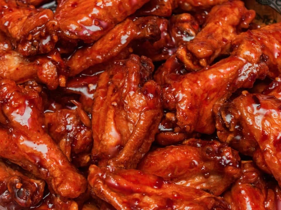 Order Wings - 8 Pieces food online from Big Apple Pizza store, Virginia Beach on bringmethat.com