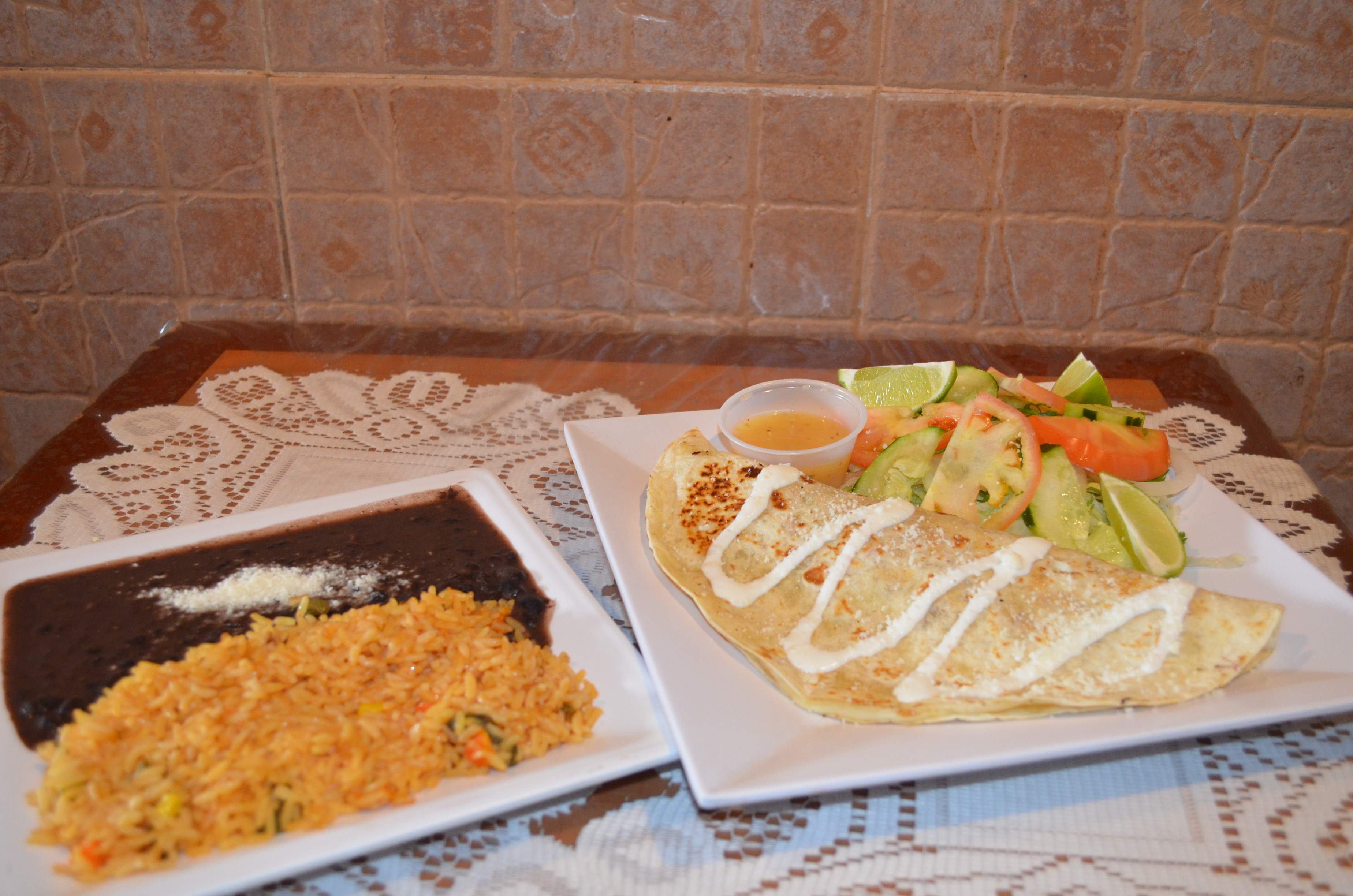 Order Quesadilla with Rice and Beans food online from Taco Veloz VIP store, Bronx on bringmethat.com