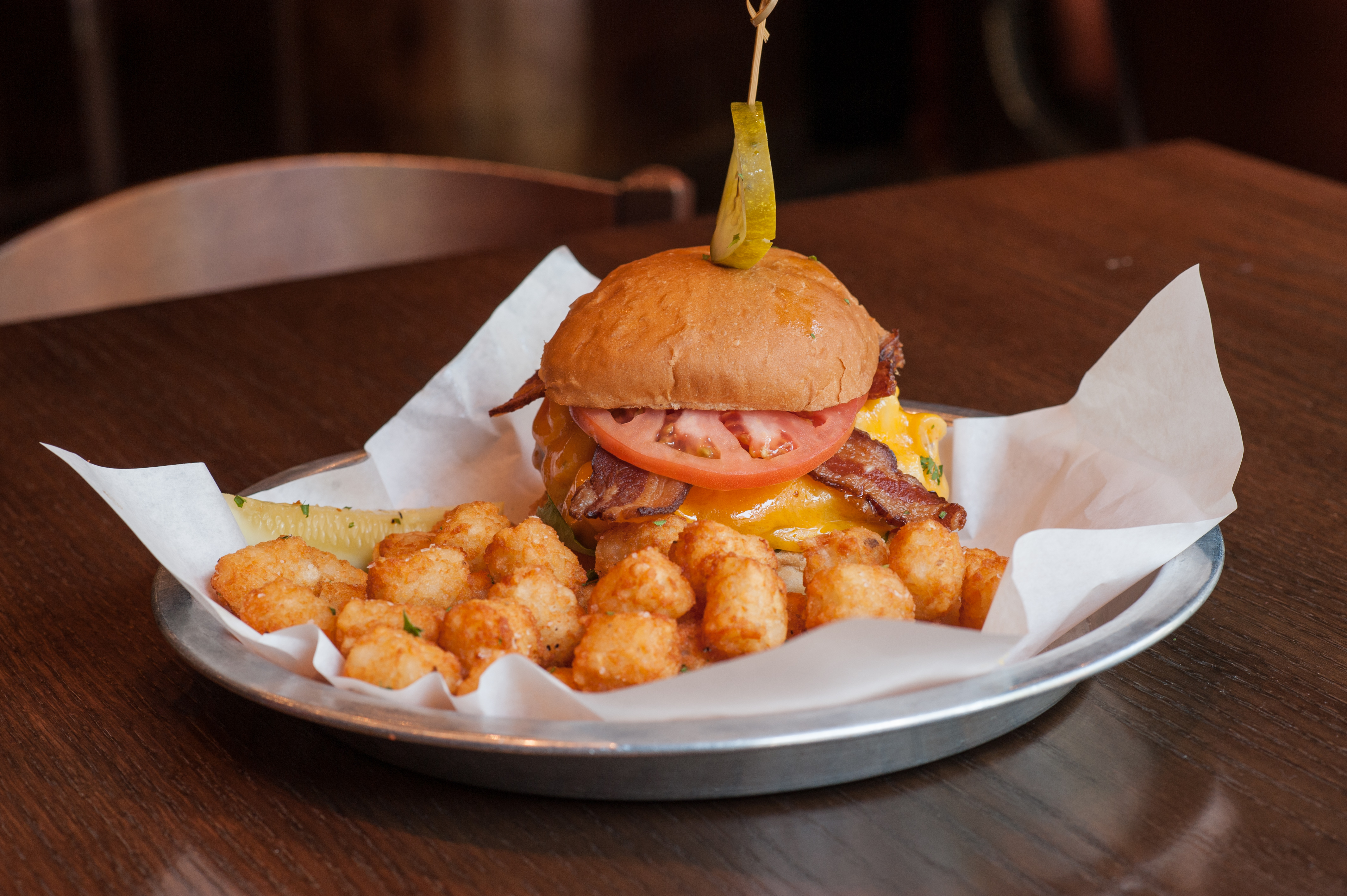 Order Mac n' Cheese Burger food online from Flagship Tavern store, Chicago on bringmethat.com