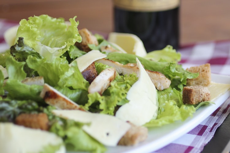 Order Simple Salad food online from Wittycue store, St. Louis on bringmethat.com