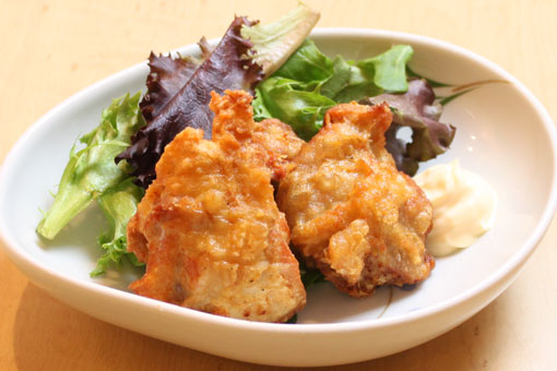 Order 932. Chicken Karaage Petite 2pc food online from Yayoi store, Palo Alto on bringmethat.com