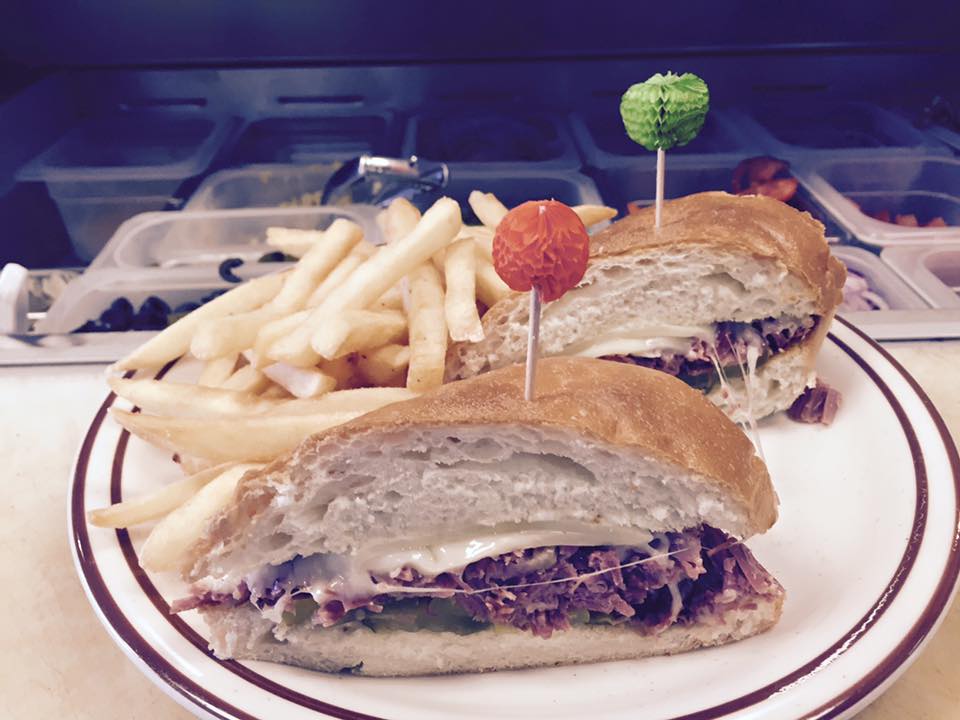 Order Hot Corned Beef Sandwich food online from Pepper Cafe store, Rohnert Park on bringmethat.com