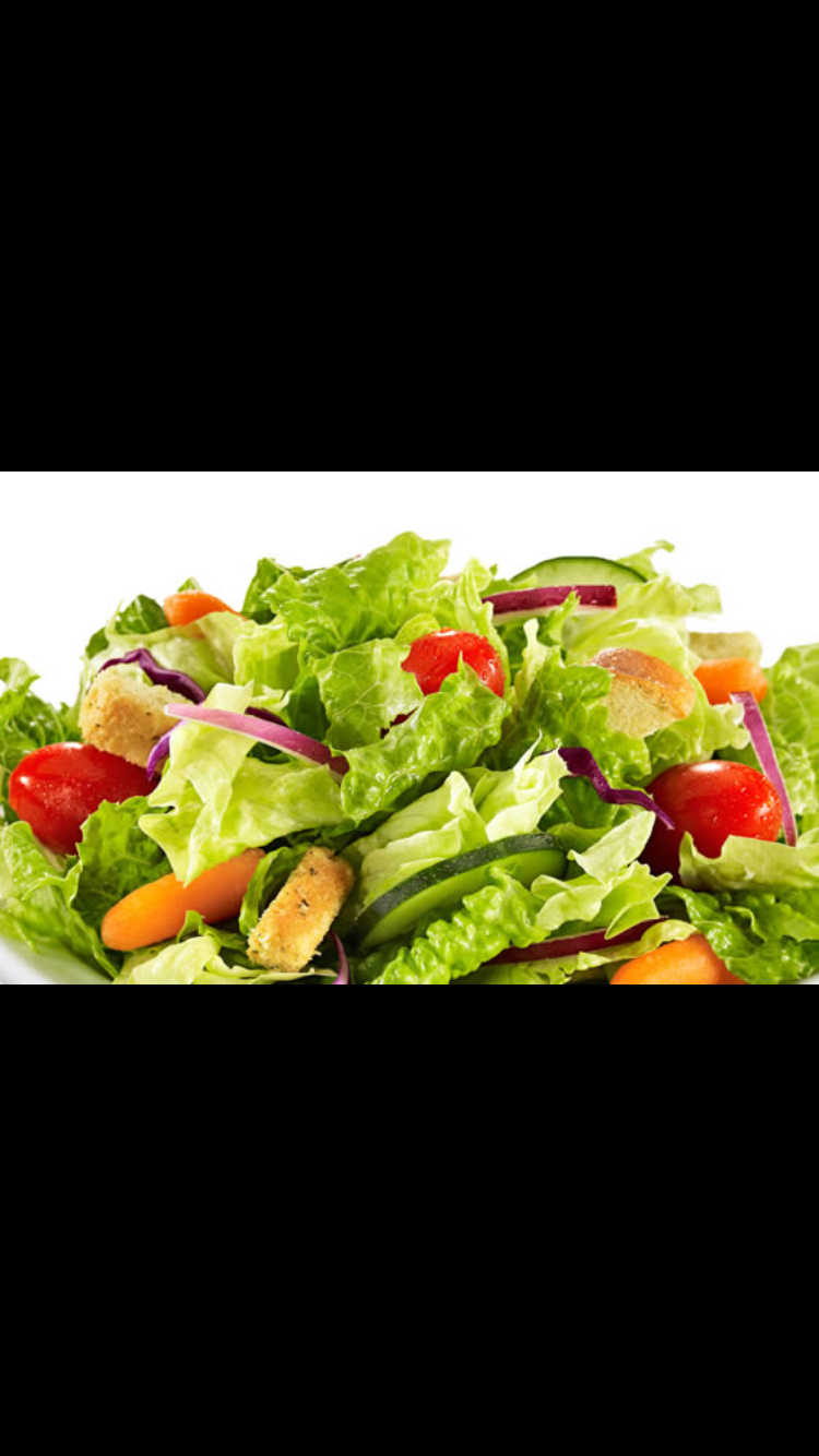 Order Garden Salad food online from Prospero Pizza store, New Castle on bringmethat.com
