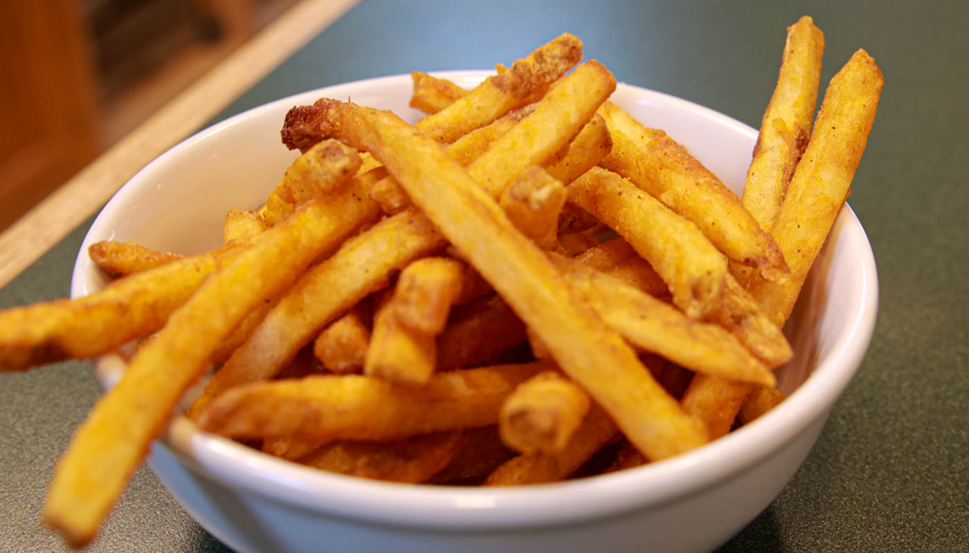 Order French Fries food online from Sunny Street Cafe store, Painesville on bringmethat.com