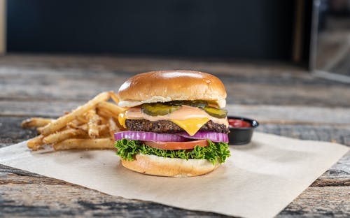 Order Thousand Island Burger - Burger food online from Native Grill & Wings store, Laveen Village on bringmethat.com