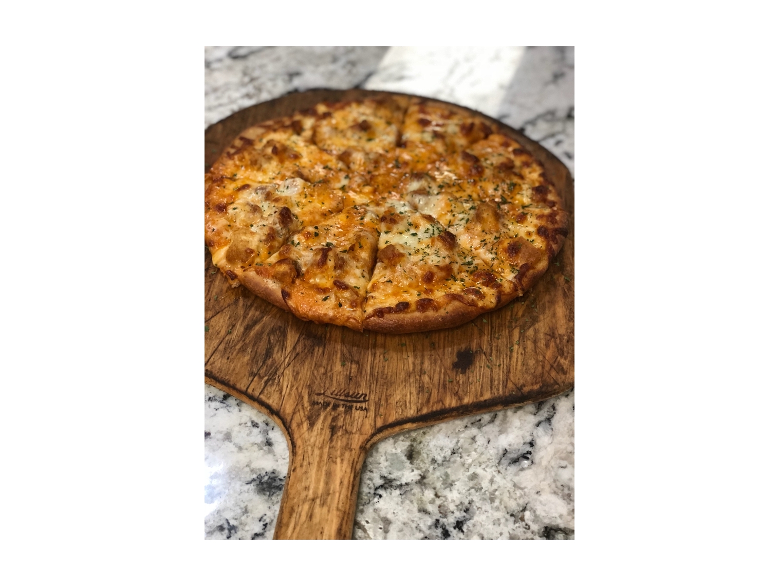 Order Vodka Chicken Pizza food online from The Pizza Cutters store, Syracuse on bringmethat.com