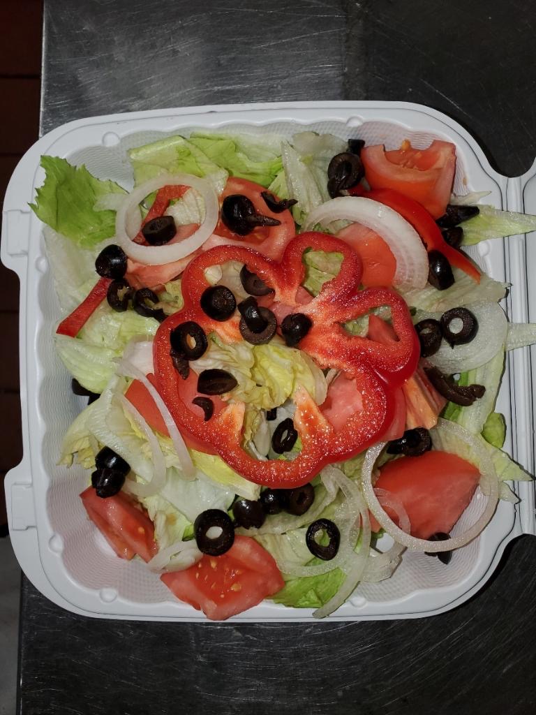 Order Tossed Salad food online from Gino's Pizzeria and Restaurant store, Bronx on bringmethat.com