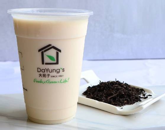 Order Green Milk Tea (Large) food online from Dayung Tea store, Chandler on bringmethat.com