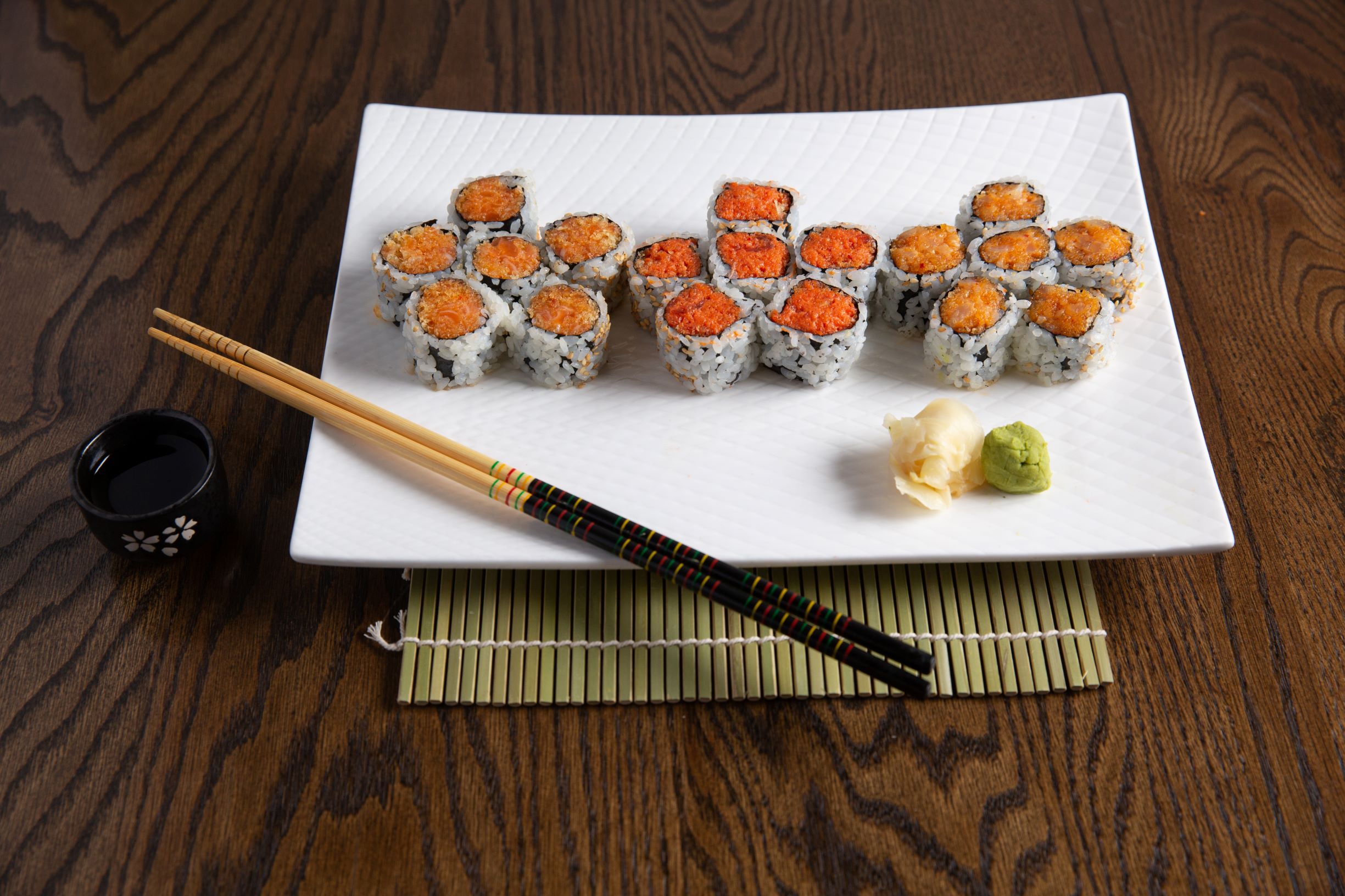 Order Para's Roll Combo D food online from Sushi para japanese restaurant store, New York on bringmethat.com