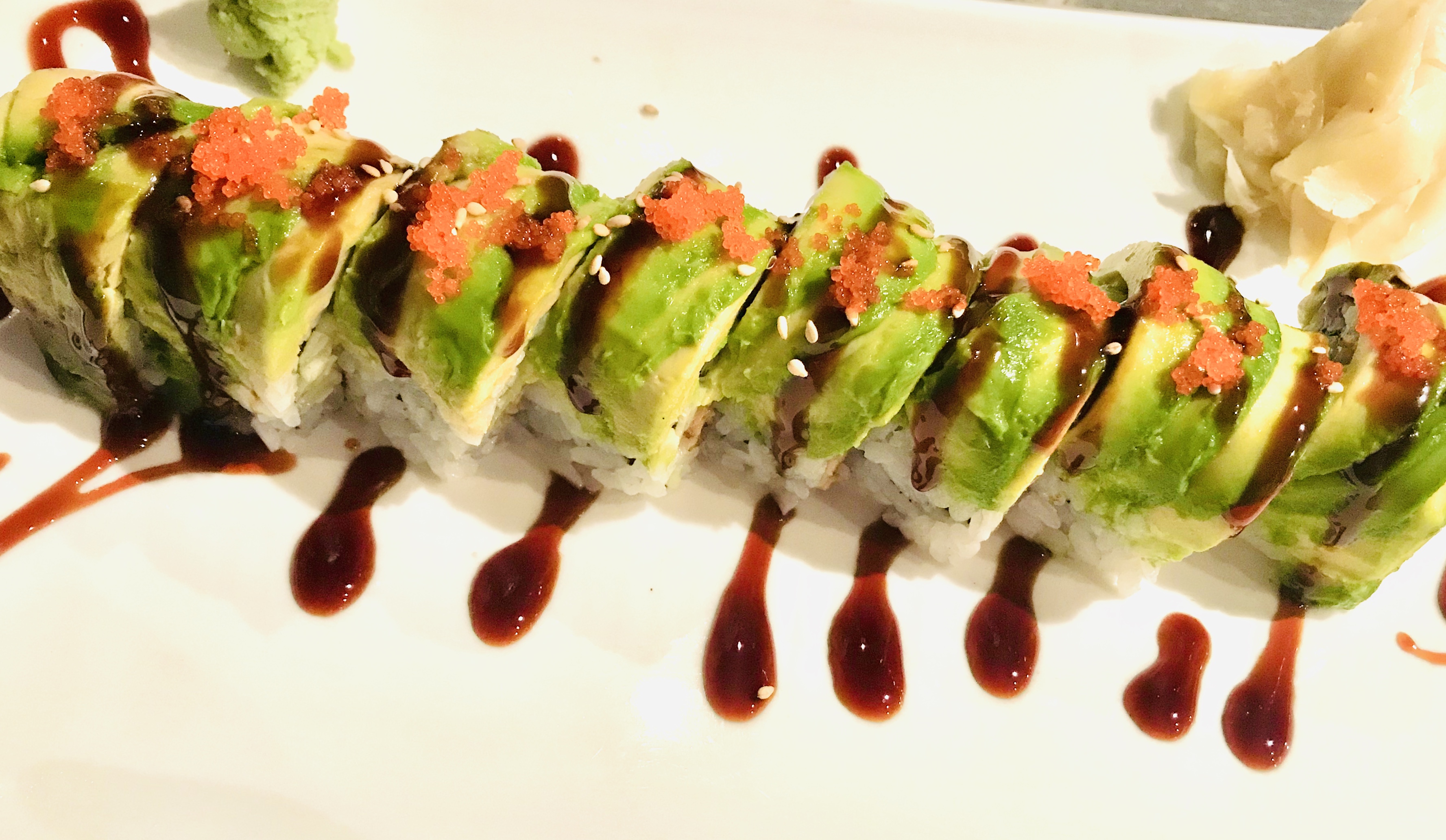Order 63. Dragon Roll food online from Thai Lemongrass & Sakura Sushi store, New York on bringmethat.com