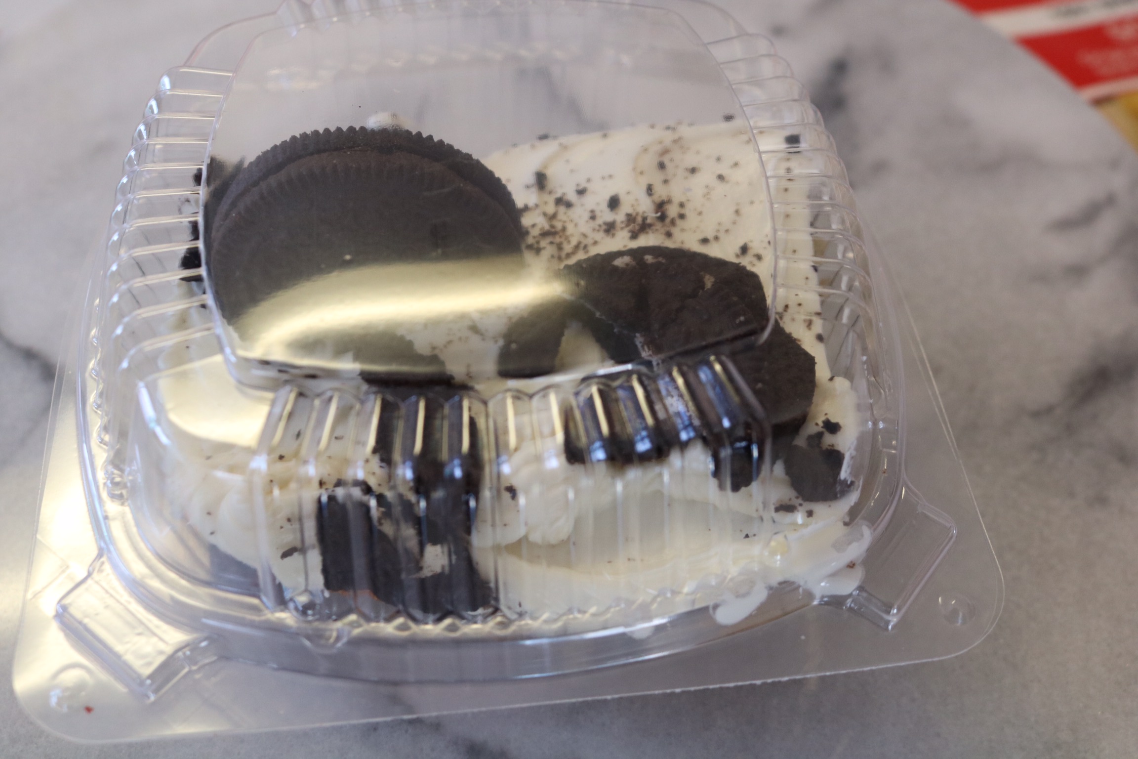 Order Oreo Cake food online from The New Snapper's Seafood Restaurant store, Richmond on bringmethat.com