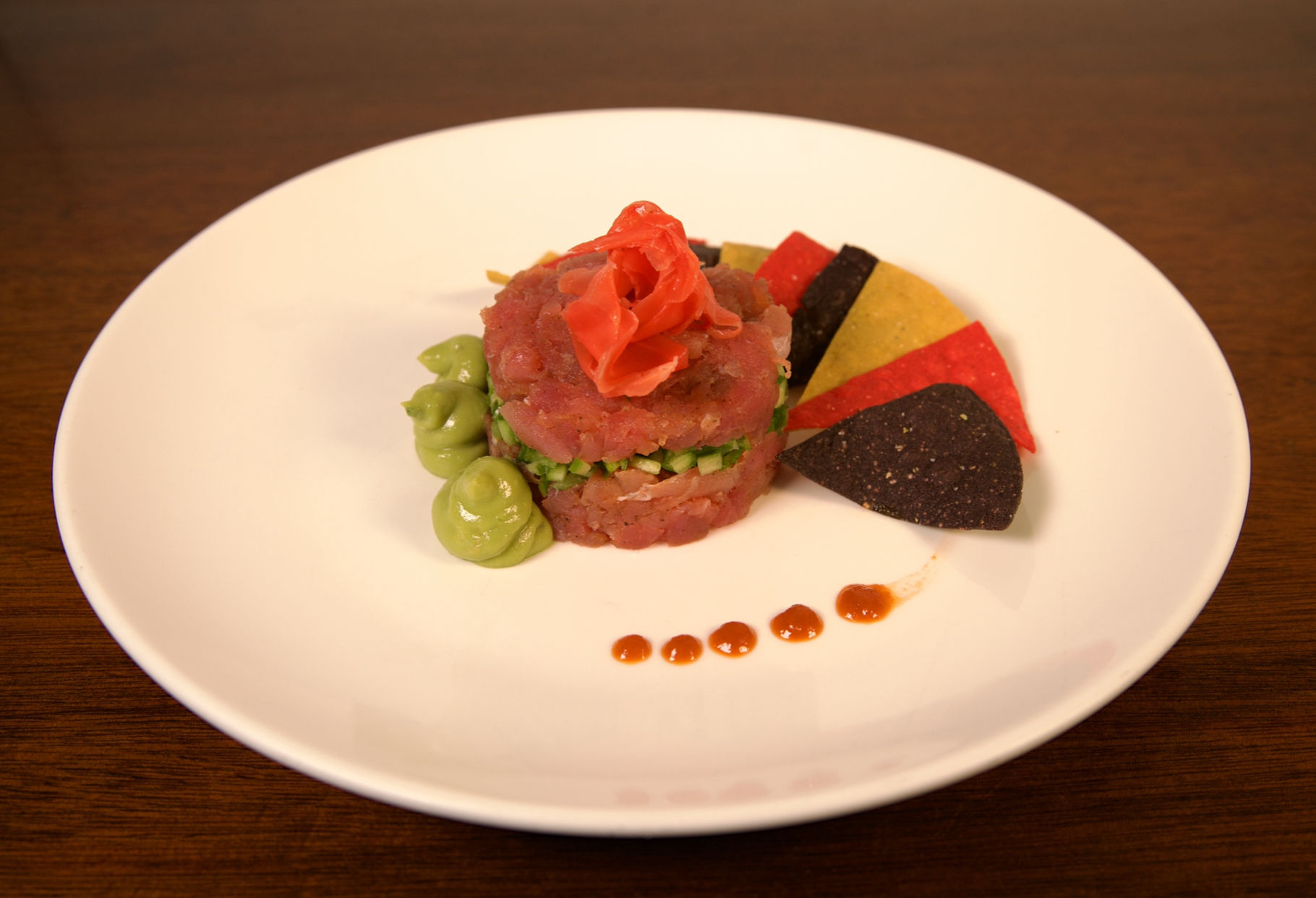 Order Tuna Tartare Lunch food online from Pershing Square Cafe store, New York on bringmethat.com