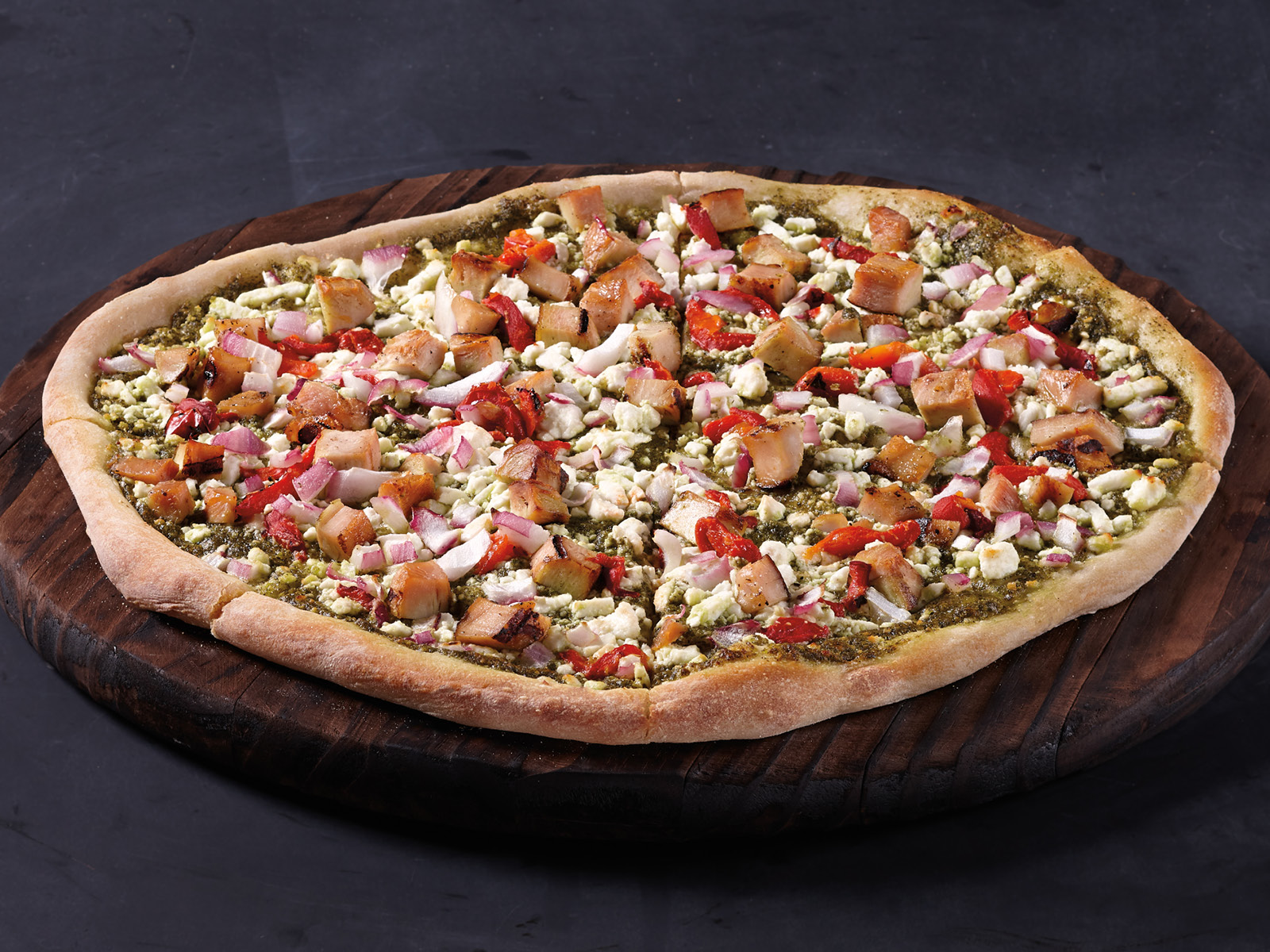Order Chicken Pesto Pizza food online from Hy-Vee Mealtime store, Rock Island on bringmethat.com