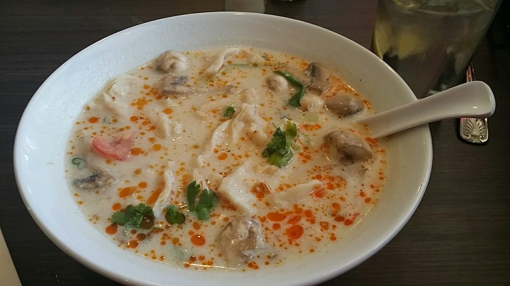 Order Tom Kar Soup food online from Amazing Thai Restaurant store, North Las Vegas on bringmethat.com