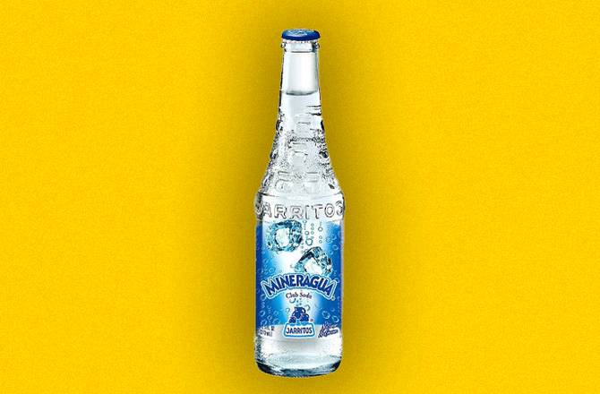 Order Mineragua Sparkling Water food online from Malika Pakistani Chai Canteen store, Mount Pleasant on bringmethat.com