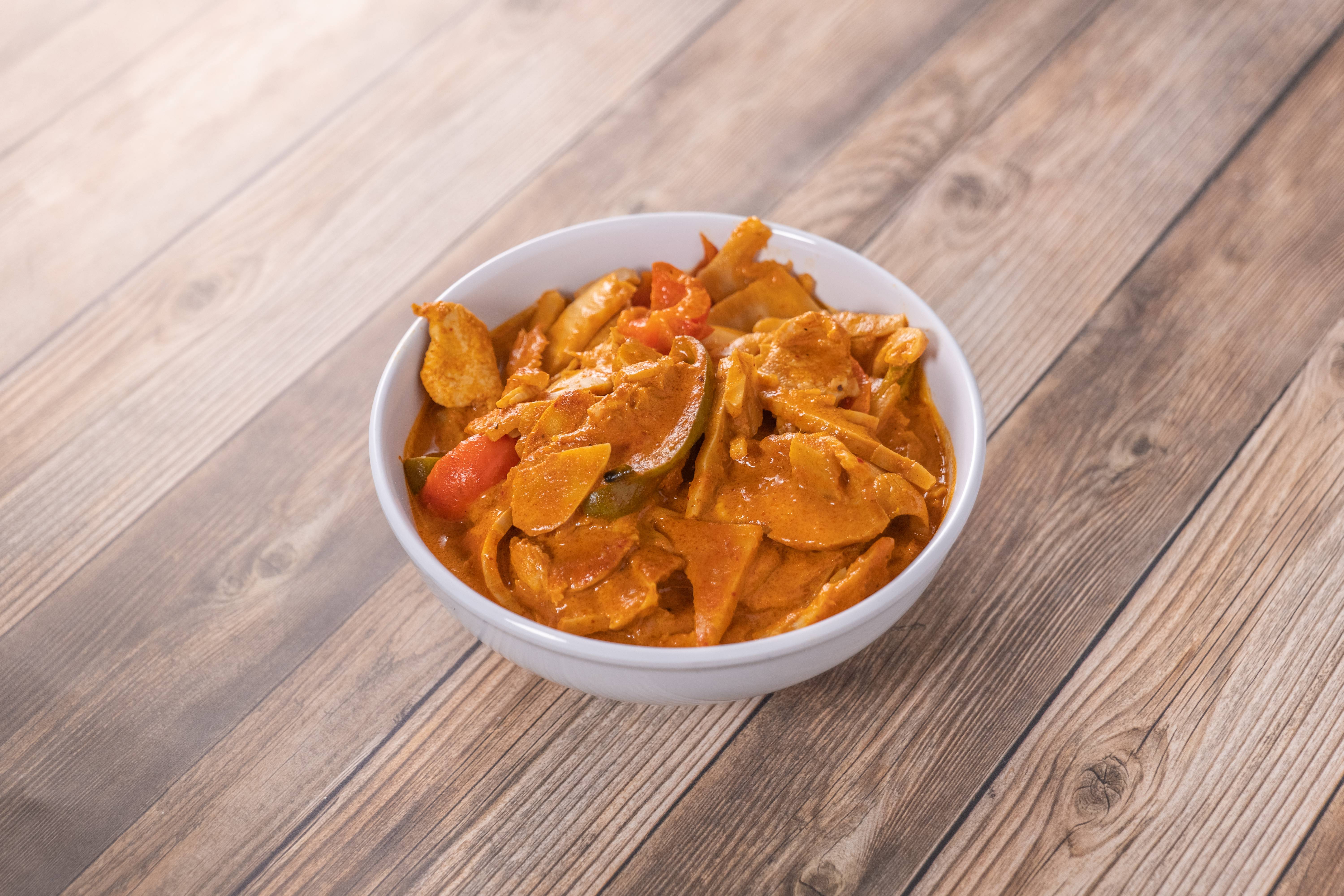 Order 60. Red Curry food online from Thaibodia Wings store, Santa Clara on bringmethat.com