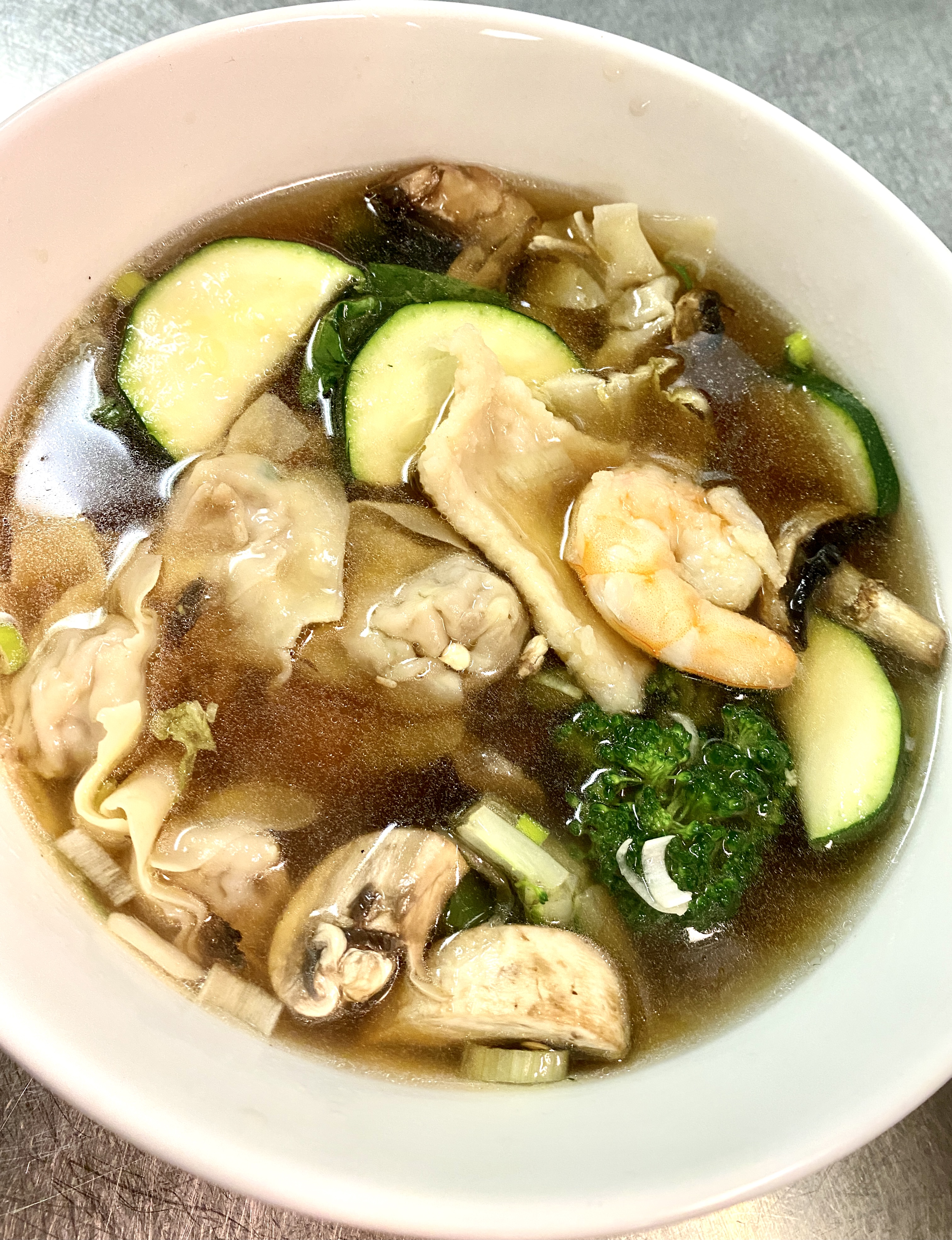 Order Wor Wonton Soup food online from 101 Asian Fusion store, Denver on bringmethat.com
