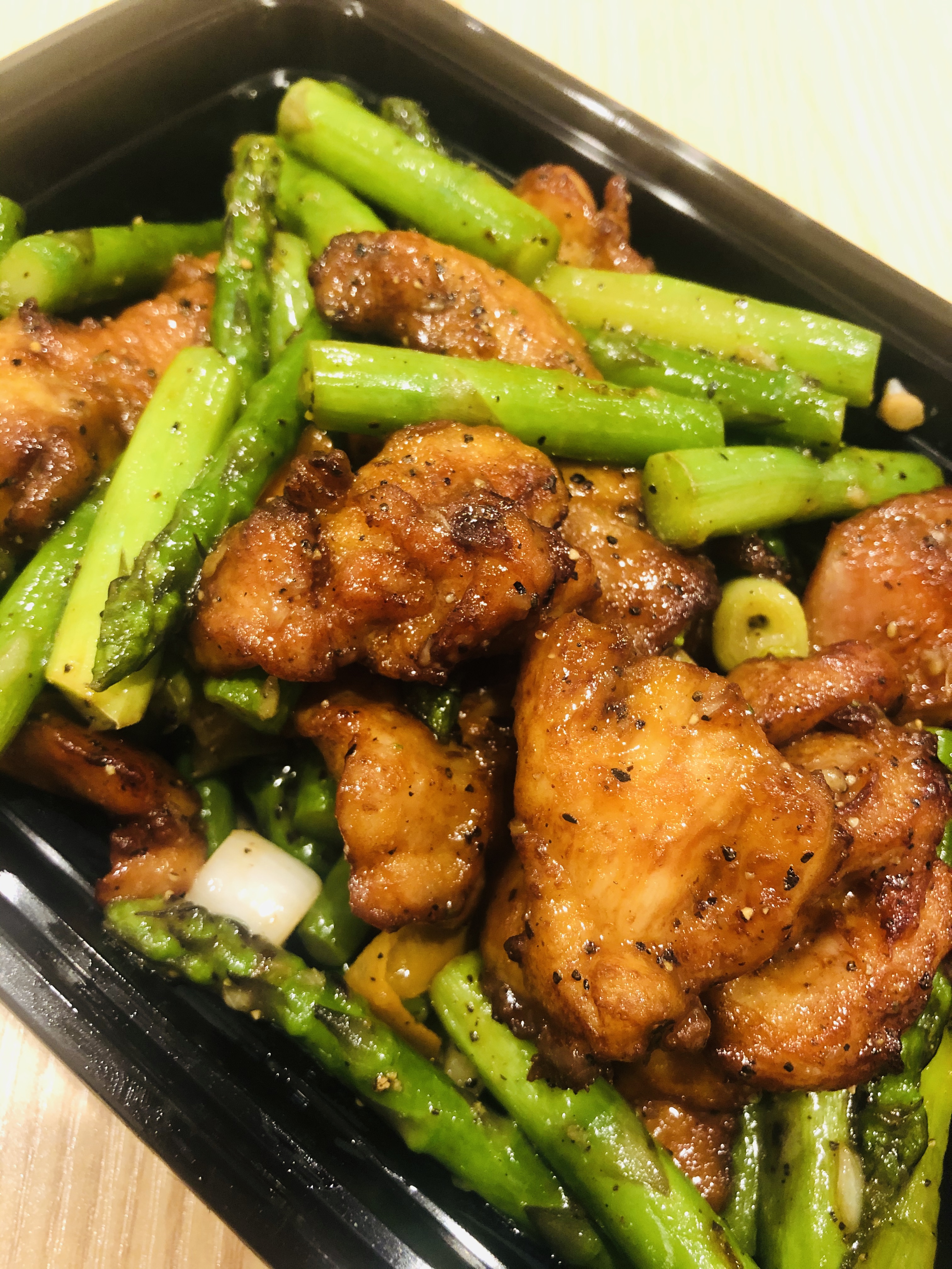 Order Chicken with Asparagus in Black Pepper sauce  food online from D Cuisine store, Chicago on bringmethat.com