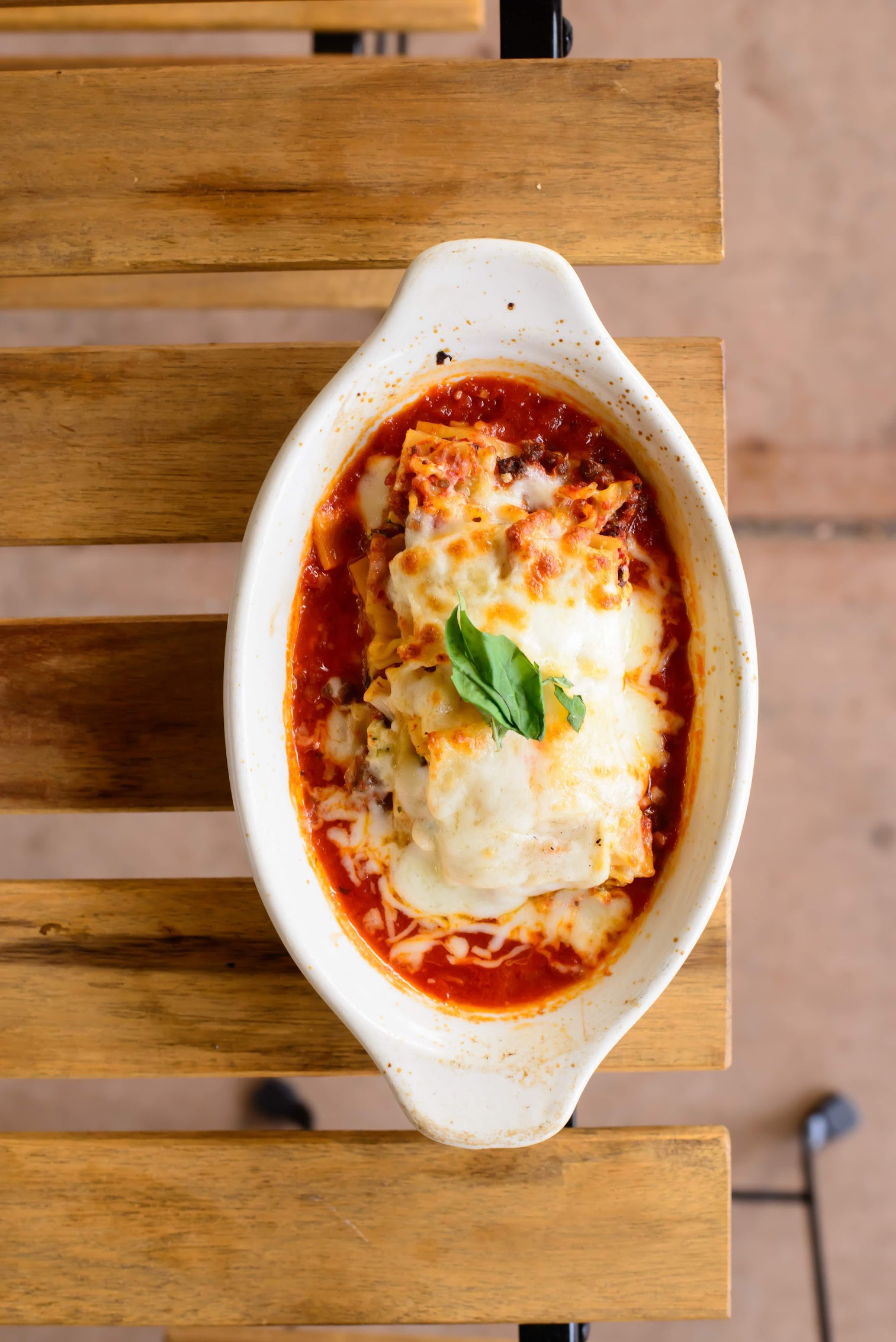 Order Lasagna Pasta food online from The Flinderstreet Cafe store, Chino on bringmethat.com