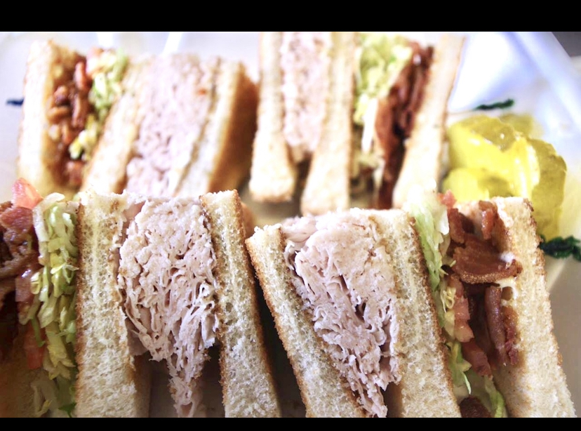 Order Turkey and Cheese Club Sandwich food online from Mipal Deli store, Philadelphia on bringmethat.com