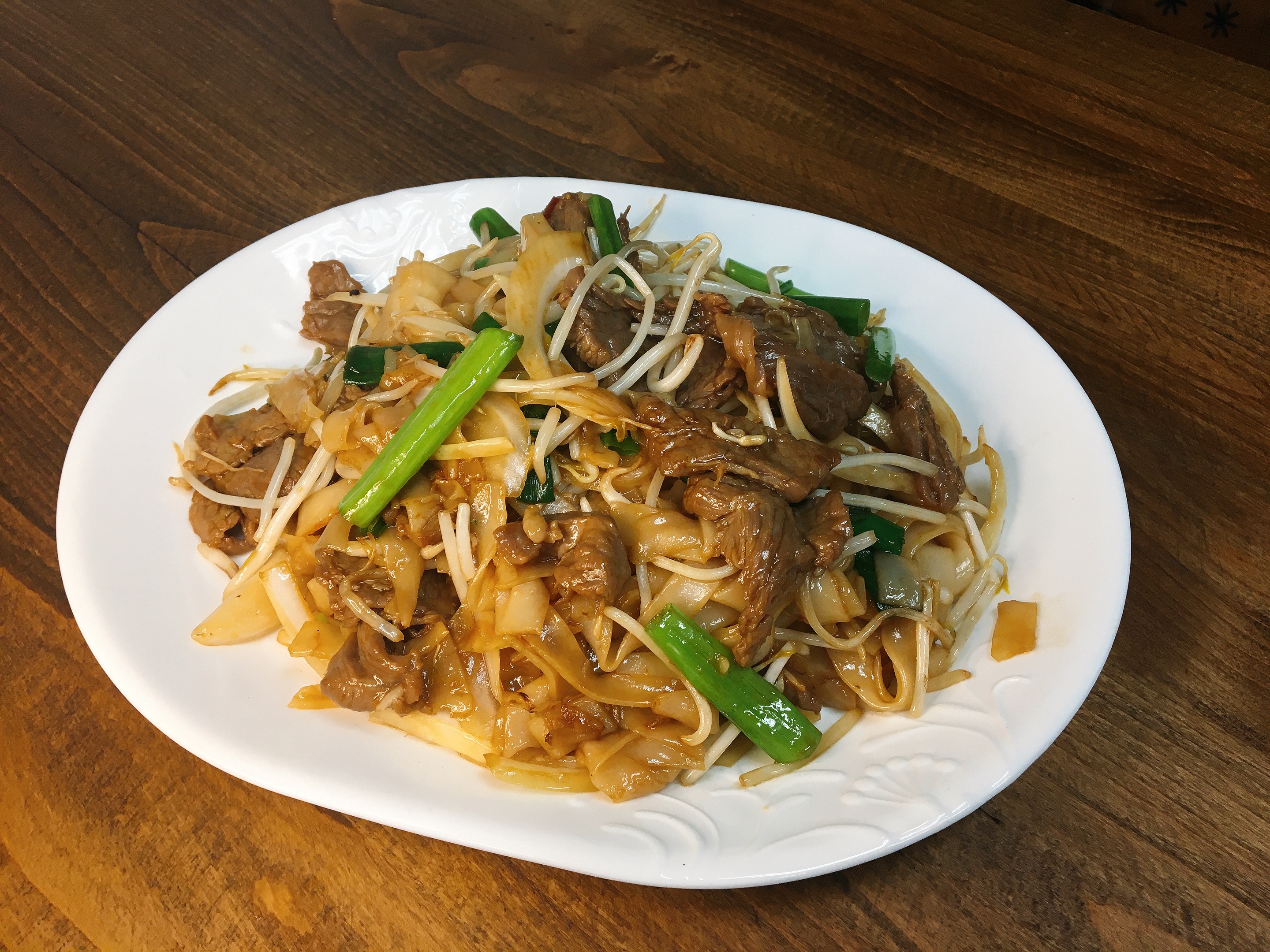 Order Beef Chow Fun food online from China Garden store, Castro Valley on bringmethat.com